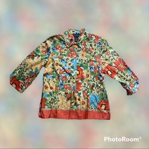 Van Heusen 🌼 Floral Top! - Picture 2 of 10